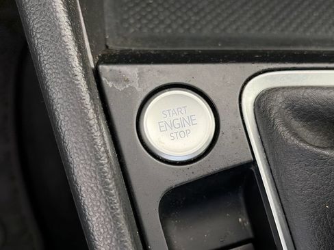 Certified 2023 Volkswagen Jetta SE FWD image 25