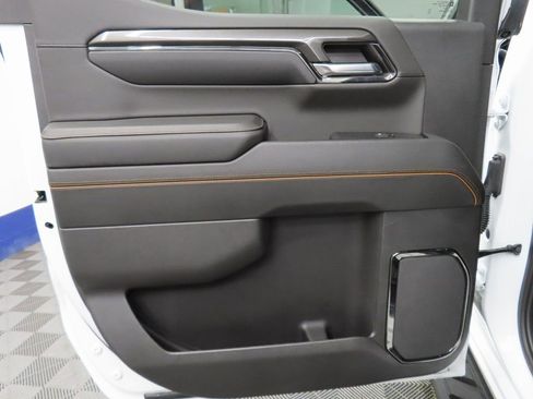 Used 2024 GMC Sierra 1500 AT4 w/ Technology Package image 75