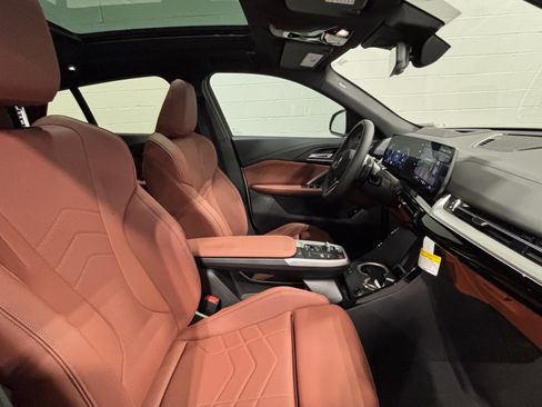 New 2027 BMW X2 xDrive28i AWD/4WD image 24