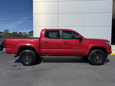 Used 2020 Toyota Tacoma SR5 image 3