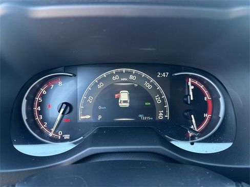 Used 2024 Toyota RAV4 XLE w/ Convenience Package image 16