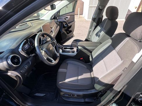 Used 2024 Chevrolet Blazer LT w/ Convenience Package FWD image 14