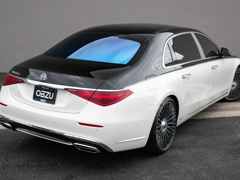 Used 2022 Mercedes-Benz Maybach S 580 4MATIC image 11