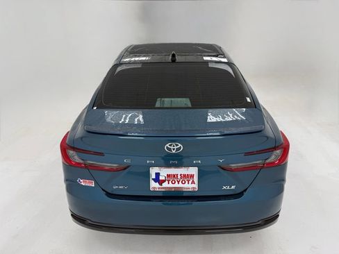 Used 2025 Toyota Camry XLE w/ Premium Package FWD image 39
