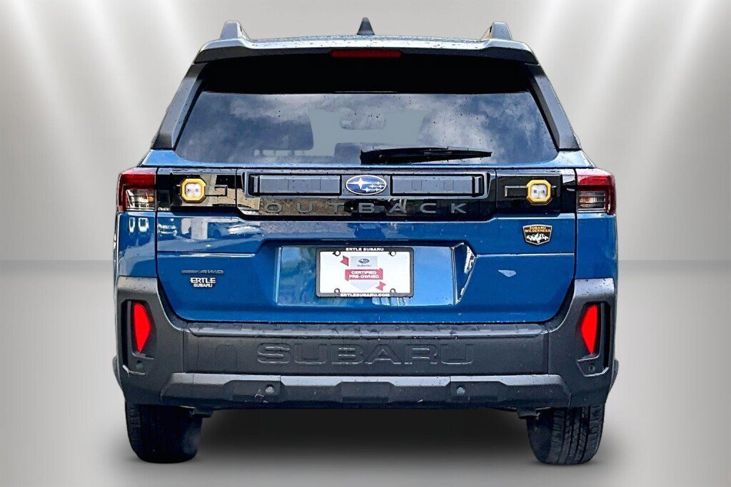 Used 2026 Subaru Outback Wilderness AWD/4WD image 6