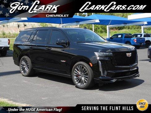 Used 2023 Cadillac Escalade V w/ LPO, Floor Liner Package image 1