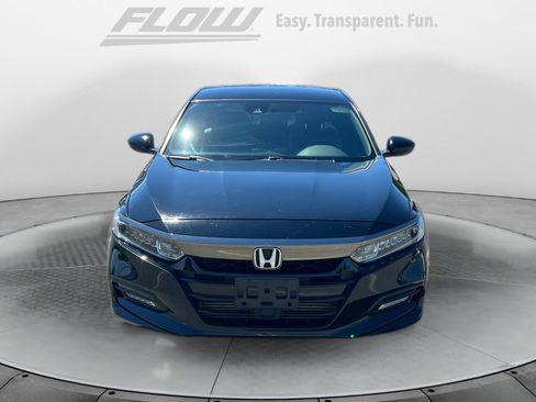 Used 2018 Honda Accord Sport image 3