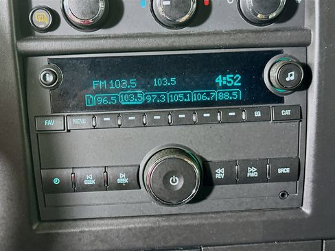 Used 2024 Chevrolet Express 2500 w/ Driver Convenience Package image 22