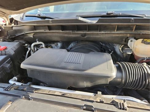 Used 2021 Chevrolet Tahoe RST w/ Luxury Package image 25