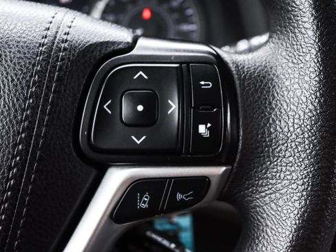 Used 2019 Toyota Sienna LE image 13