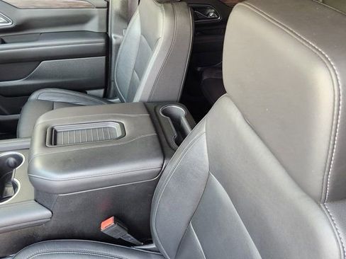 Used 2021 Chevrolet Tahoe Z71 w/ Z71 Signature Package image 20