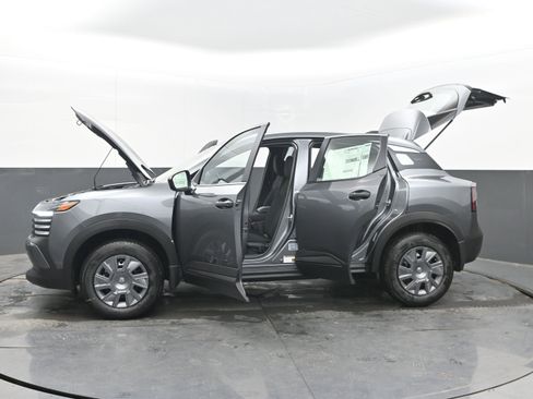 New 2026 Nissan Kicks S image 40