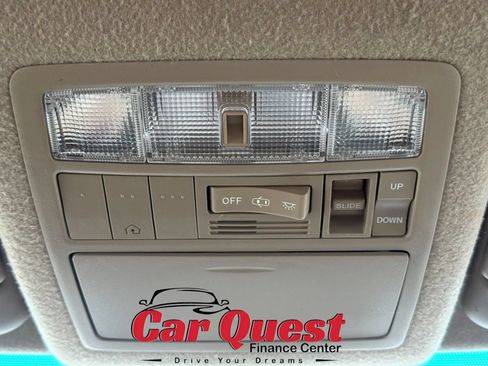 Used 2013 Toyota Highlander Limited AWD/4WD image 27