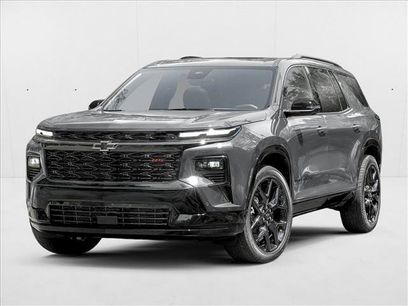 Used 2025 Chevrolet Traverse LT