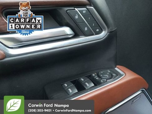 Used 2024 GMC Sierra 3500 Denali Ultimate image 11