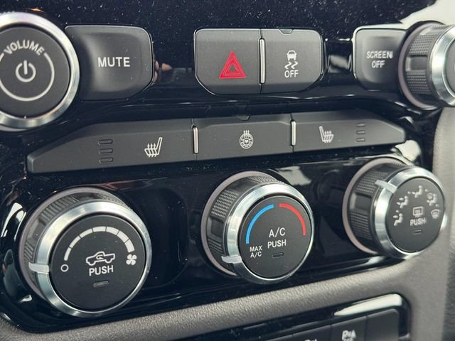 New 2025 RAM 3500 Big Horn AWD/4WD image 27