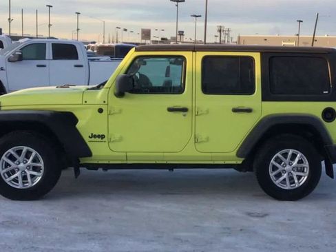 Certified 2023 Jeep Wrangler Sport S image 5