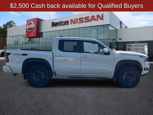 New 2026 Nissan Frontier PRO-4X w/ Pro-4x Convenience Package image 3