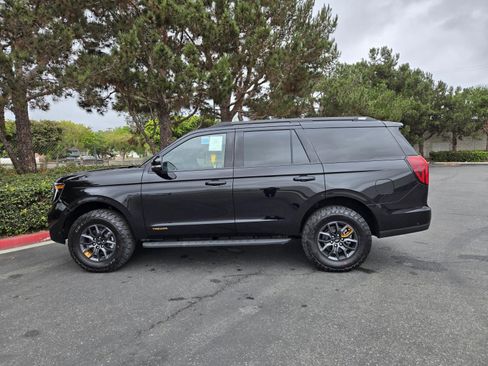 New 2025 Ford Expedition Tremor image 7