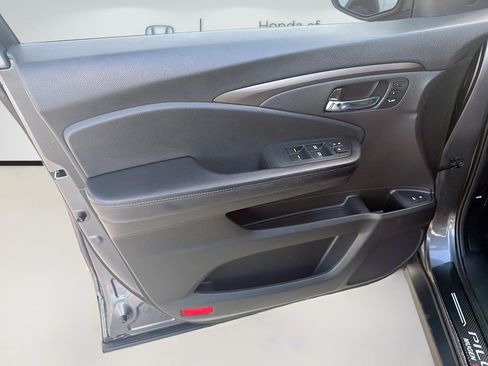 Used 2022 Honda Pilot Special Edition image 19