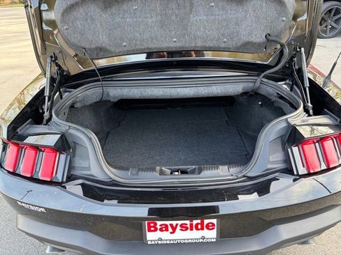 Used 2025 Ford Mustang Premium RWD image 17