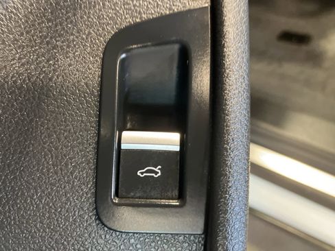 Used 2023 Audi Q7 3.0T Premium Plus image 16