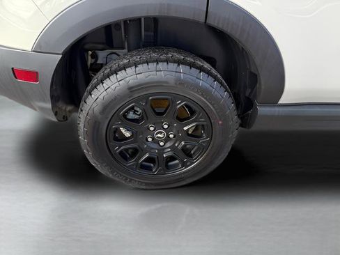 Used 2025 Ford Bronco Sport Badlands AWD/4WD image 29