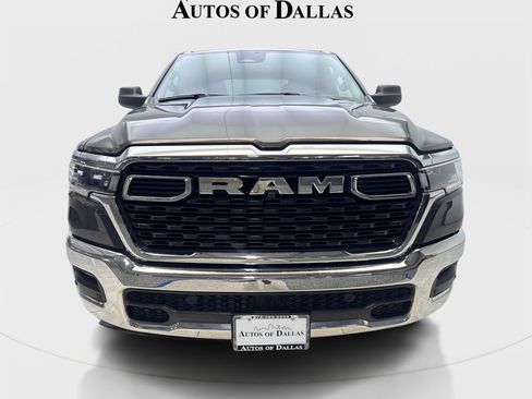 Used 2025 RAM 1500 Big Horn AWD/4WD image 3