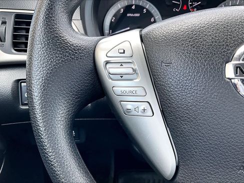 Used 2014 Nissan Sentra SV FWD image 24