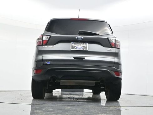 Used 2018 Ford Escape SE w/ SE Sport Appearance Package FWD image 47