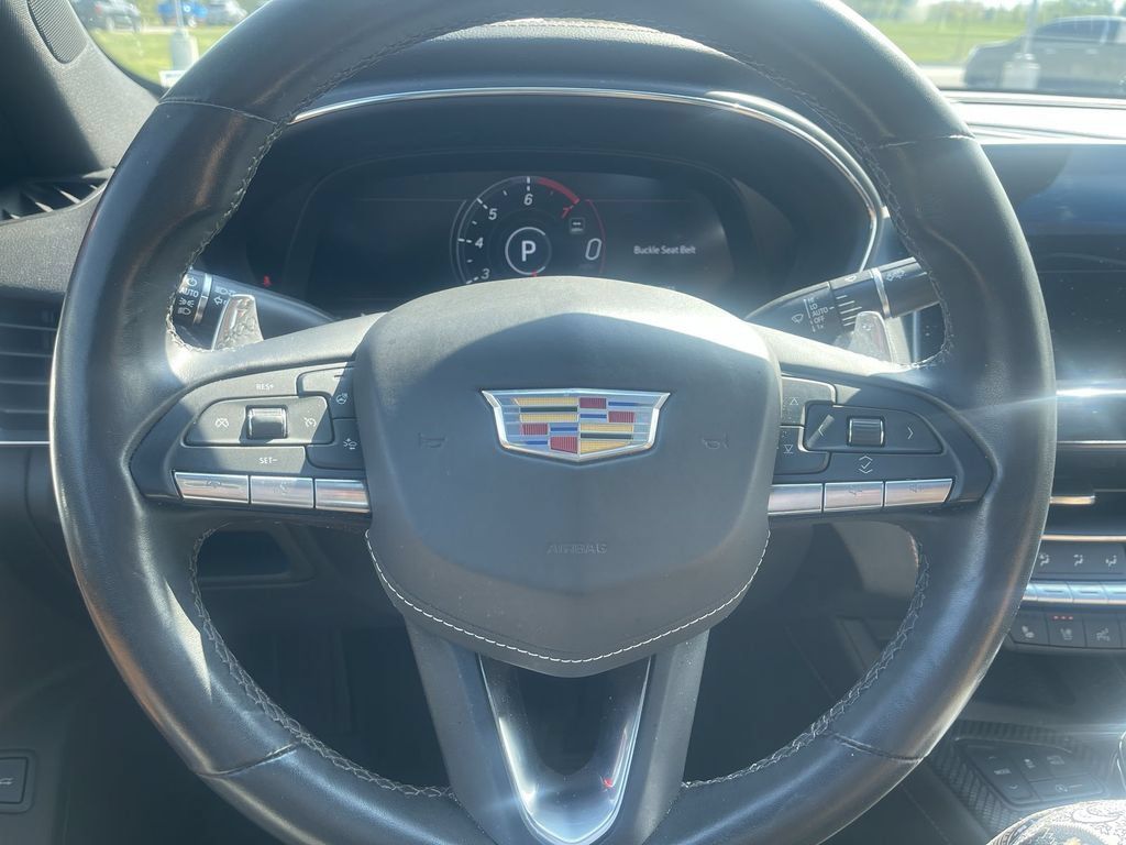 Used 2023 Cadillac CT5 Luxury AWD/4WD image 9