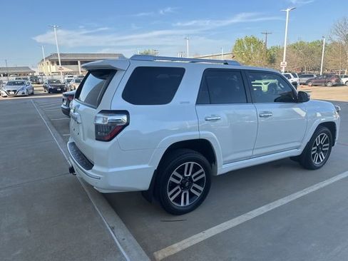 Used 2022 Toyota 4Runner Limited image 3