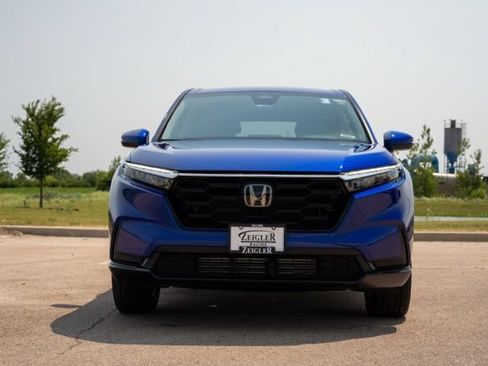 Used 2025 Honda CR-V EX image 2