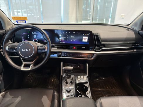 Used 2023 Kia Sportage EX FWD image 14