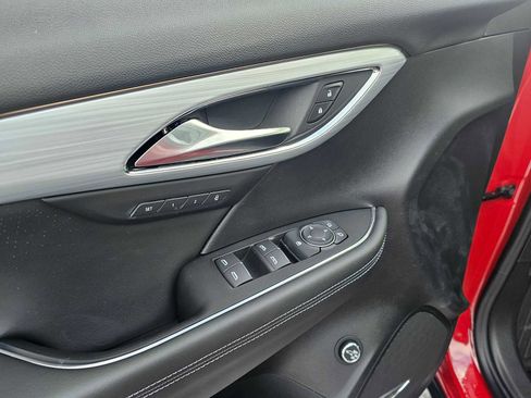 New 2025 Buick Envision Avenir image 23