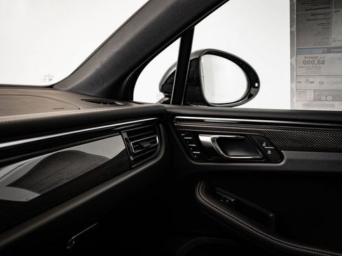 New 2026 Porsche Macan S image 44