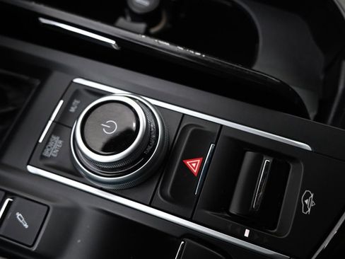 Used 2021 Maserati Levante GranSport image 39