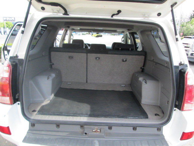 Used 2005 Toyota 4Runner Sport AWD/4WD image 11