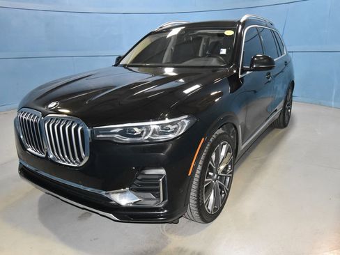 Used 2020 BMW X7 xDrive40i w/ Cold Weather Package AWD/4WD image 32