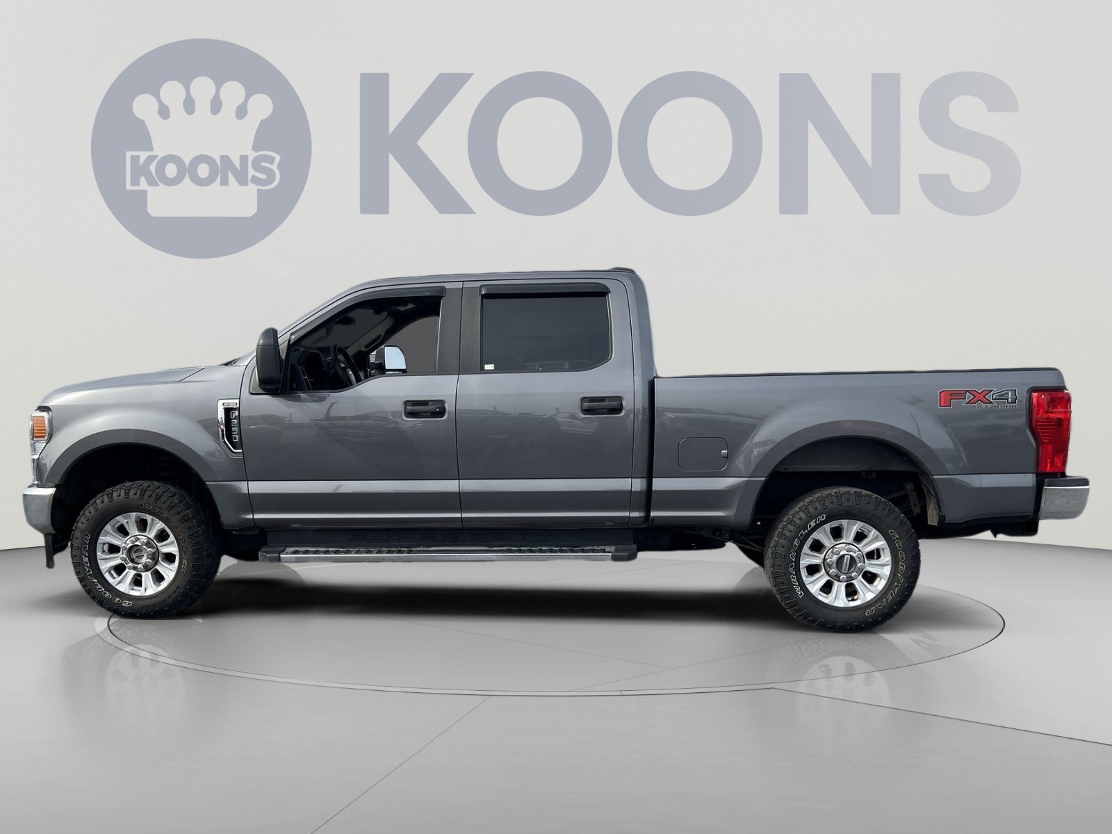 Used 2021 Ford F250 XL w/ STX Appearance Package AWD/4WD image 2