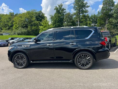Used 2024 INFINITI QX80 Premium Select w/ Cargo Package AWD/4WD image 9