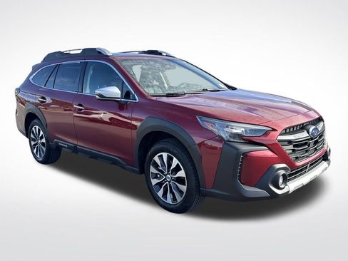 Used 2025 Subaru Outback Touring image 8