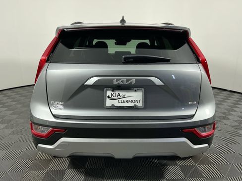 New 2025 Kia Niro SX image 4