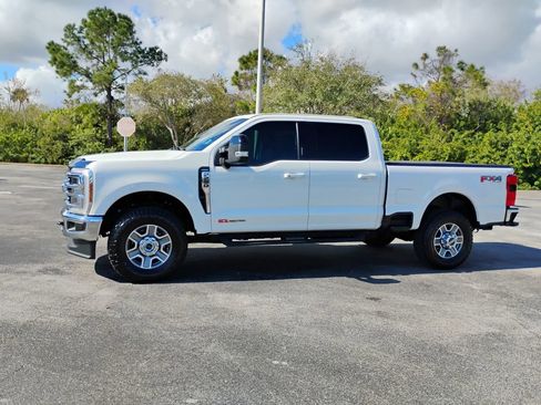 Used 2024 Ford F250 Lariat image 10