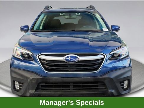 Used 2020 Subaru Outback Premium AWD/4WD image 2