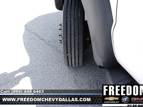 Used 2014 Ford F550 4x4 Regular Cab Super Duty image 34