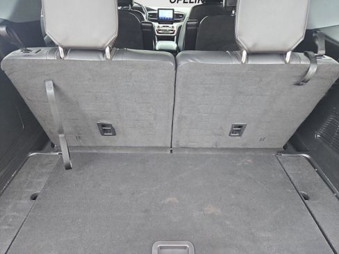 Used 2023 Ford Explorer XLT w/ Equipment Group 202A image 24
