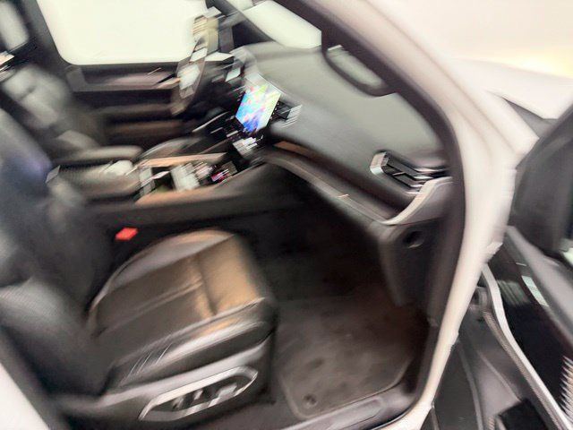 Used 2024 Jeep Wagoneer 4WD image 37