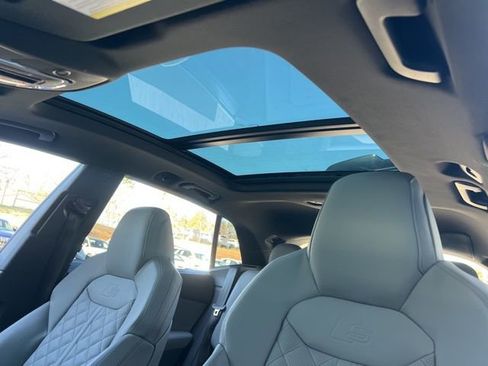 Used 2024 Audi SQ8 Premium Plus w/ Executive Package image 23