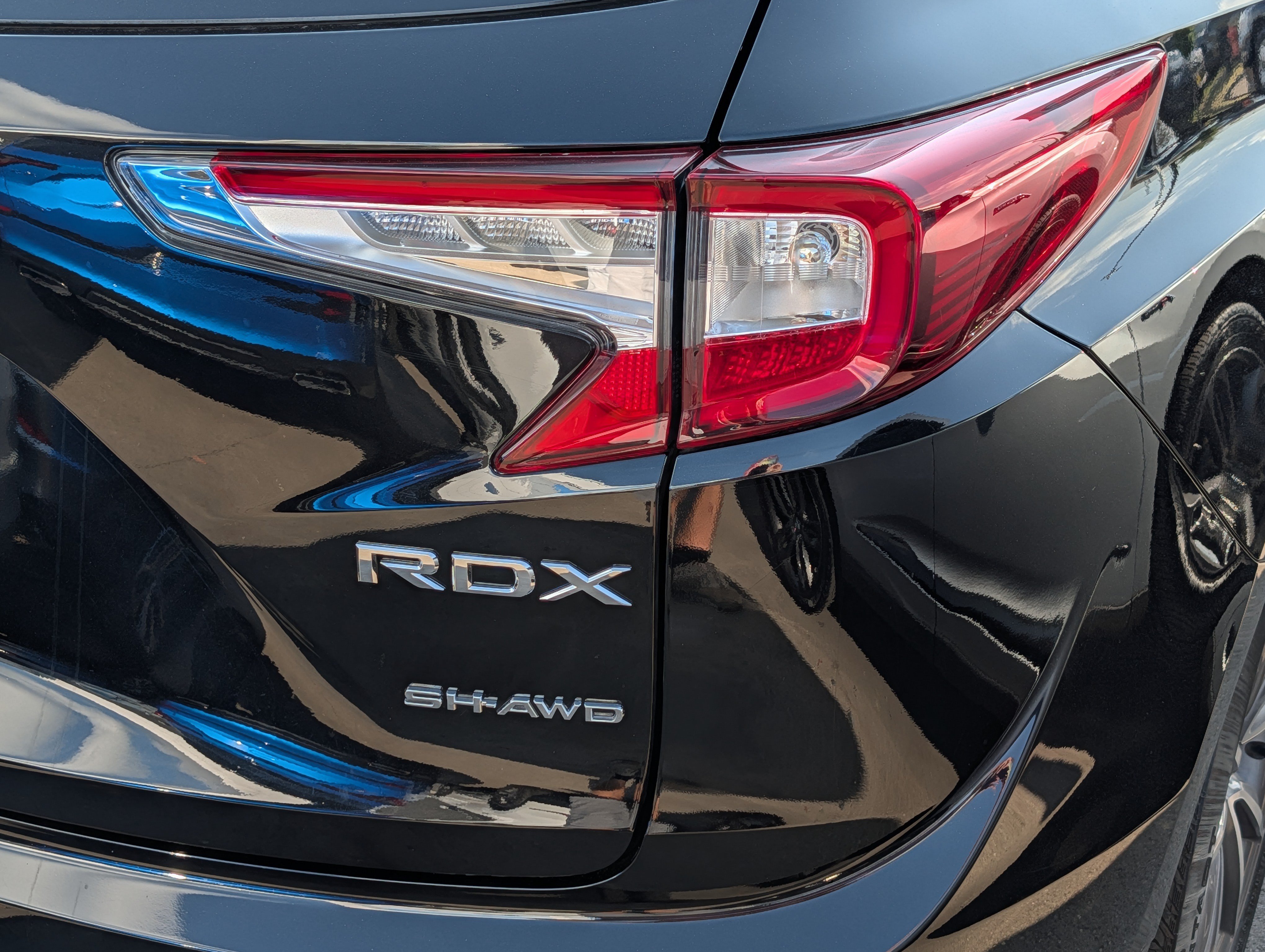 Certified 2024 Acura RDX w/ Technology Package AWD/4WD image 17